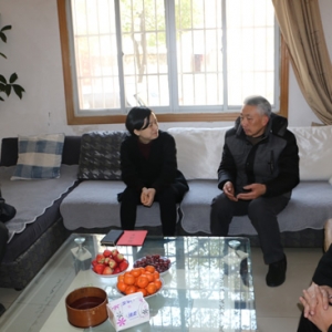 九江县县长陶晔春节前走访慰问