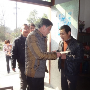 县人口计生委到马回岭镇走访慰问