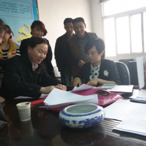 邮政银行到城子镇进行三户联保小额贷款贷前调查
