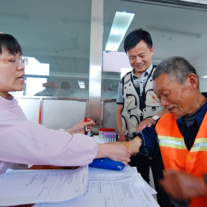 公益活动“微爱环卫”环卫工人免费体检