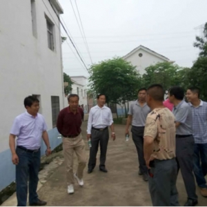 马回岭镇接待新塘乡到新农村示范点参观学习
