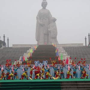 九江县中心幼儿园舞蹈“赛龙舟”参加市“春雷计划”20周年纪念大会 ...