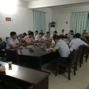 狮子镇紧急召开防汛工作会议
