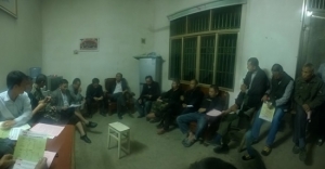 岷山乡：灯光下的户主会