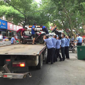 九江县城管重点整治城市管理“三大乱象”
