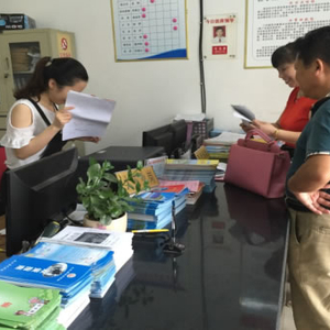 狮子镇 严把社保补贴关口