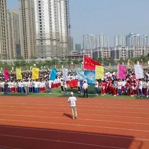 九江县一中举办第35届田径运动会暨第5届体育艺术节