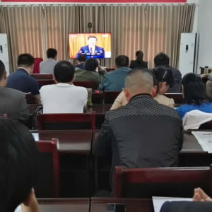 九江县农业局以长征精神激励干部 以警示教育提醒干部