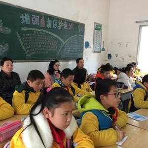 责任督学莅临沙河街镇中心小学开展督学视导工作